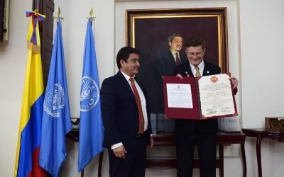 FAO Colombia es condecorada por su trabajo en el país