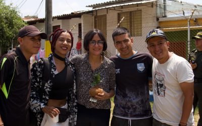 Comunidades de Siloé adelantan acciones en pro de la paz con naturaleza