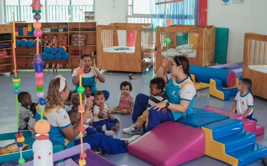 Más de mil niños reciben atención integral con sala cunas