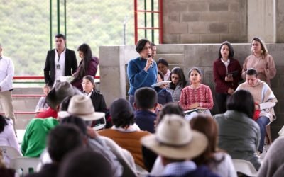 Trabajaremos con campesinos que protejan al páramo: Minambiente