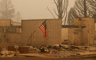 Gigantesco incendio en California ha destruido más de 550 viviendas