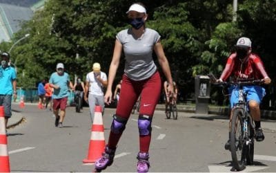 Reactivan espacios de ciclovías y piscinas públicas de Medellín