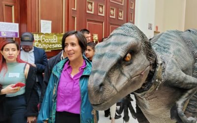 No al fracking en Colombia: mensaje de Minambiente y el dinosaurio Frankie