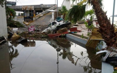 Huracán Otis afectó el 80% del puerto turístico de Acapulco