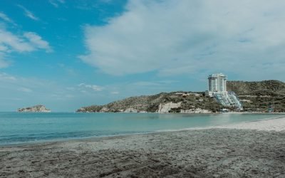 Consejos para volver a la playa sin cansarse del agua de mar