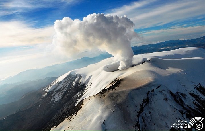 En Tolima declaran calamidad pública por actividad del volcán Nevado del Ruiz