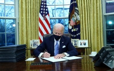 Biden devuelve a EE. UU. al Acuerdo de París