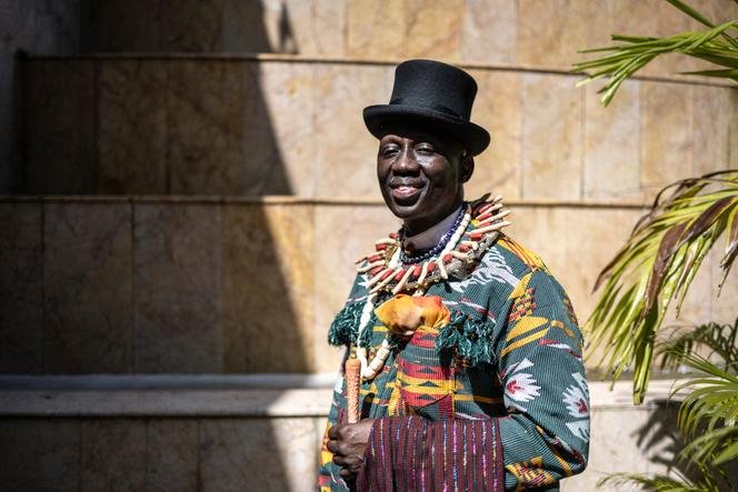 Bubaraye Dakolo, el rey de Nigeria que se enfrenta a una multinacional petrolera