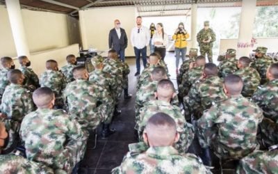 130 militares recibieron formación en gestión del riesgo