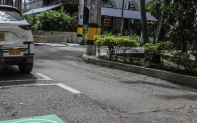 Medellín tendrá 64 celdas de estacionamiento para vehículos eléctricos