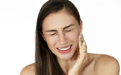 ¿Le rechinan los dientes? Controle el bruxismo